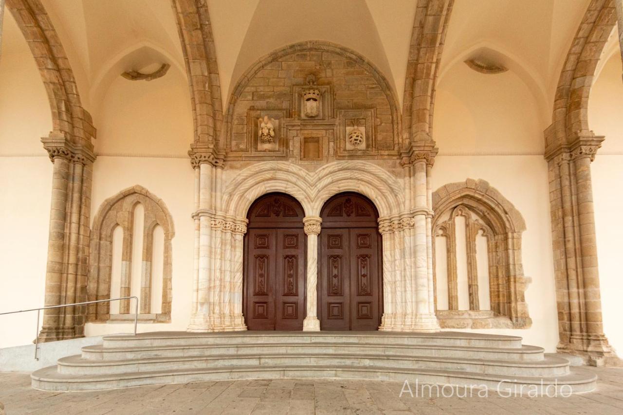 에보라 Almoura Giraldo Centro Historico 아파트 외부 사진